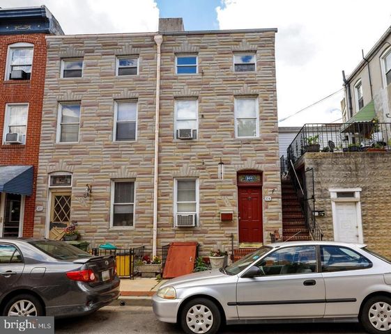 924 Fawn St, Baltimore, MD 21202