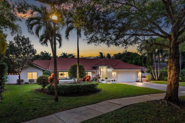 3010 Salerno Way, Delray Beach, FL 33445