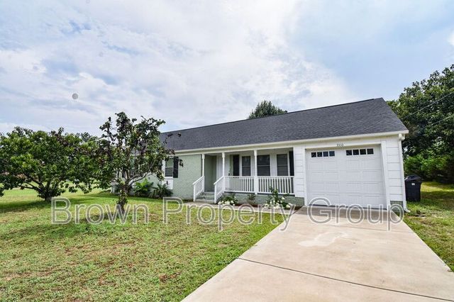 3310 Clemson Dr, Fayetteville, NC 28306