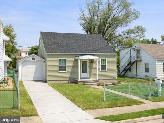 15 Terrace Rd, Baltimore, MD 21221