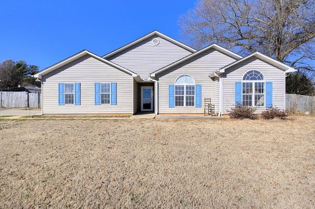 200 Merlin Ct, Simpsonville, SC 29680