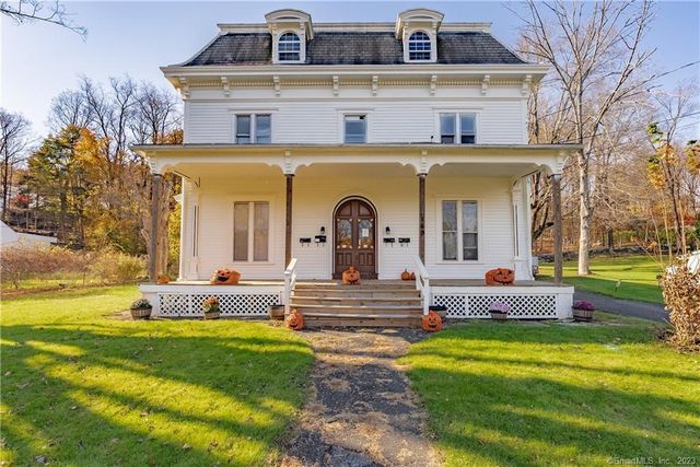 169 Prospect St, Winsted, CT 06098