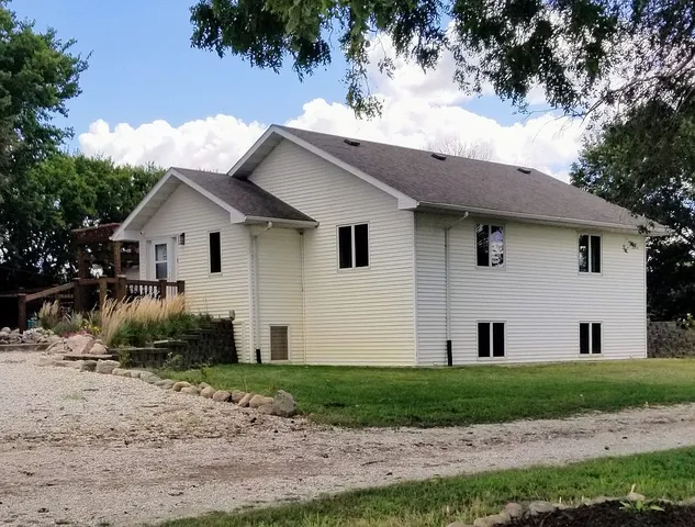 32472 310th St, Coon Rapids, IA 50058