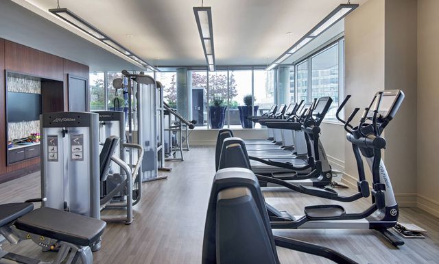 100 Pier 4 Blvd #2013, Boston, MA 02210