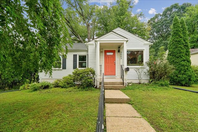 3003 Blueford Rd, Kensington, MD 20895