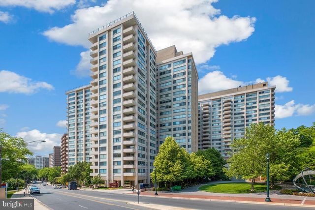 4515 Willard Ave #1902S, Chevy Chase, MD 20815