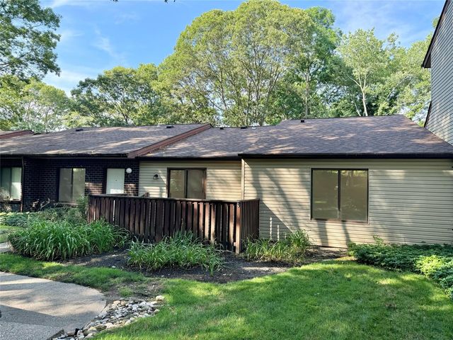 115 Birchwood Road, Coram, NY 11727