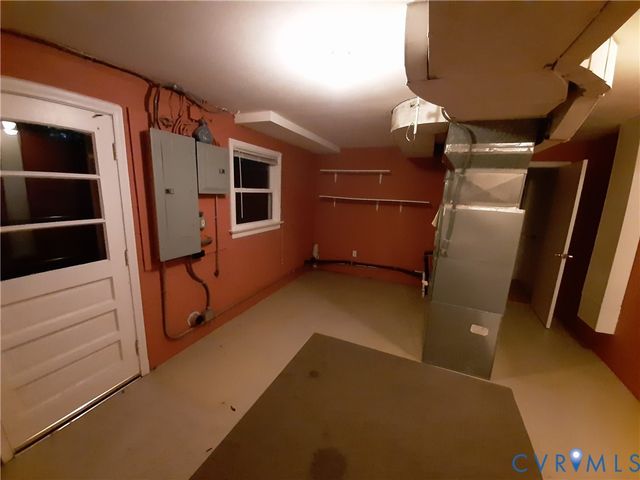 5320 Lingle Ln, North Chesterfield, VA 23234