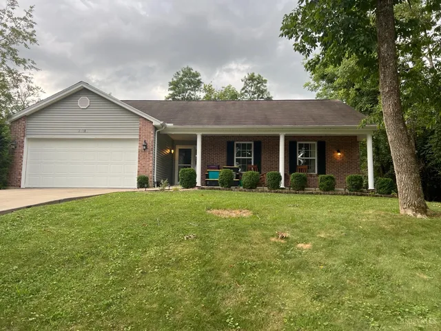 20600 Alpine Dr, Lawrenceburg, IN 47025