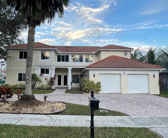 3200 Old Hickory Ct, Fort Lauderdale, FL 33328