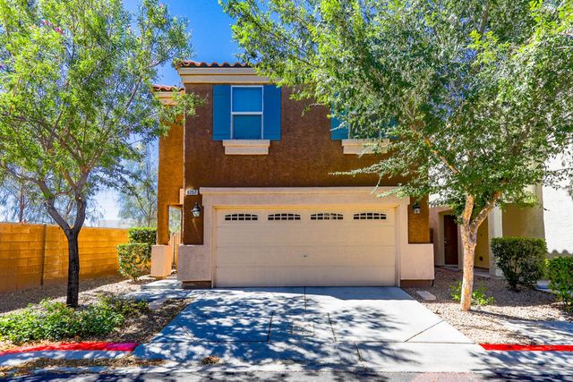 8257 Vanity Fair Ln, Las Vegas, NV 89113