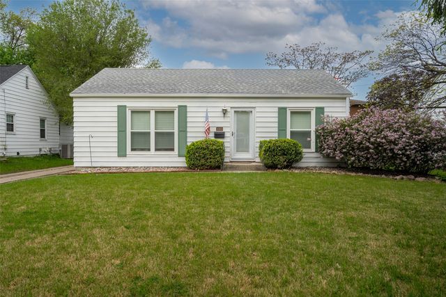 2212 56th St, Des Moines, IA 50310