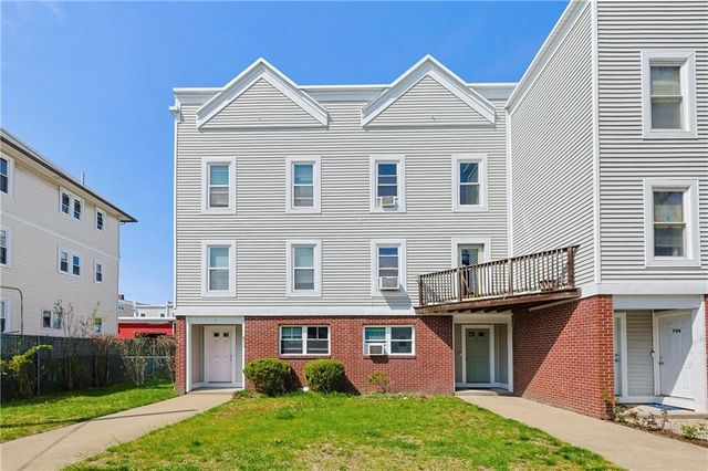 77B Penn St, Providence, RI 02909