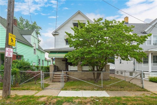 3151 W  105th St, Cleveland, OH 44111