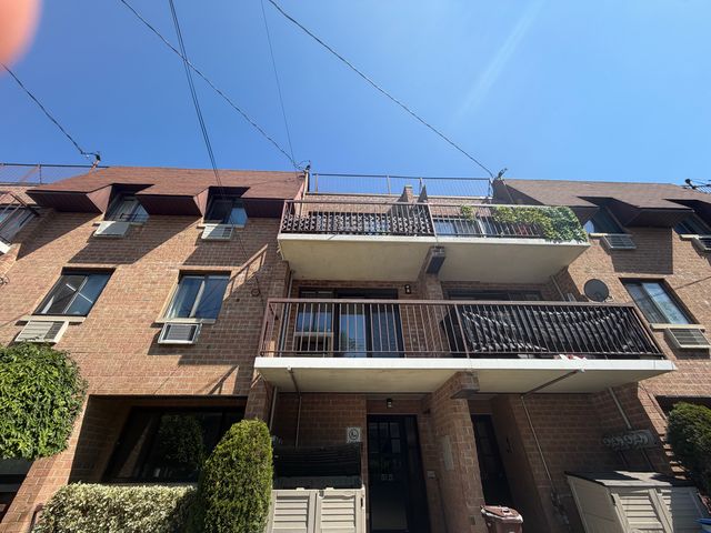 Address Not Disclosed, Flushing, NY 11367