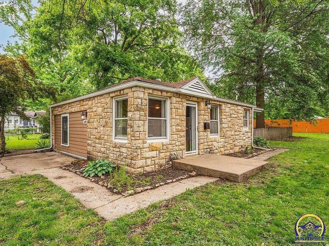 405 W  22nd St, Lawrence, KS 66046