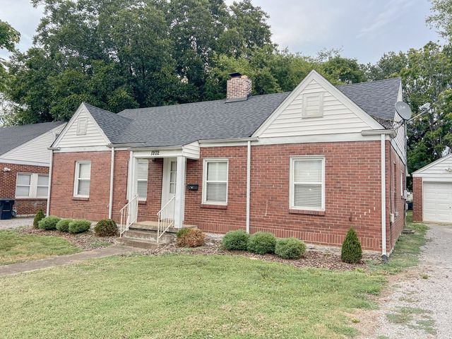 1202 N  Maple St, Murfreesboro, TN 37130