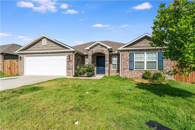 6805 SW Whitmarsh Rd, Bentonville, AR 72713
