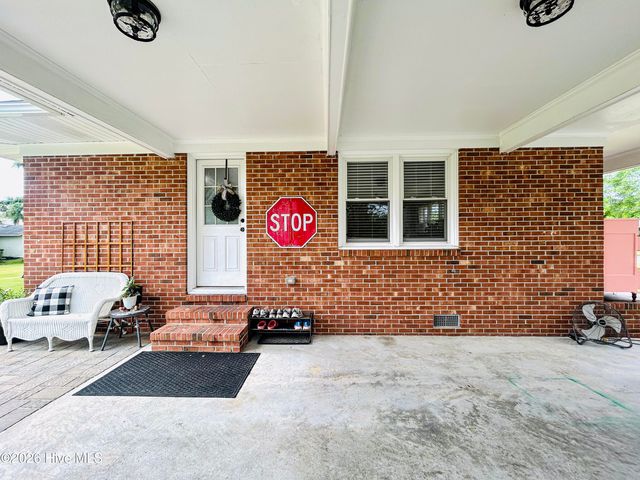 1014 Schall Place, Jacksonville, NC 28540