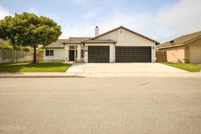 5004 Snowy Plover Ln, Guadalupe, CA 93434