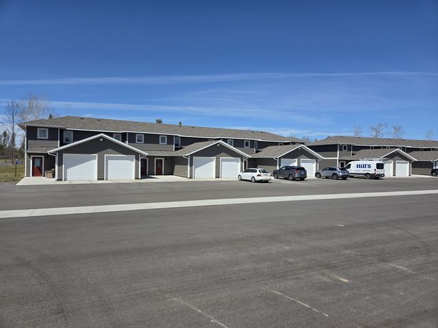 1030 Emma Lou Ln NW, Bemidji, MN 56601