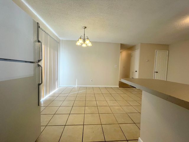 206 S  Galena Ave  #208-A, Clermont, FL 34715