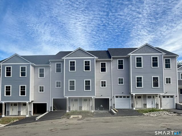 15 Windward Way #15, Shelton, CT 06484