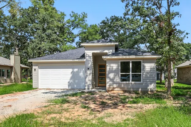 10 Huckleberry Star Hbr, Malakoff, TX 75148