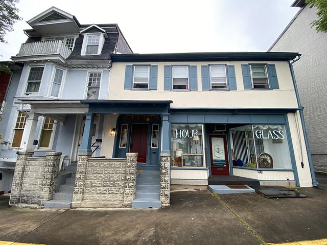 19 N  Main St #21C, Mercersburg, PA 17236