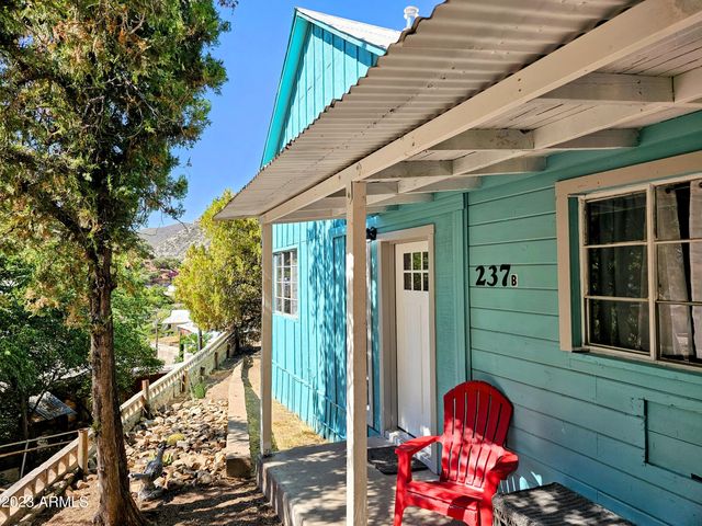 237B Youngblood Hill Ave, Bisbee, AZ 85603
