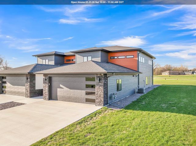 3302 Ponderosa Ct #6B, Spirit Lake, IA 51360