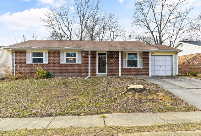 2163 Millvalley Dr, Florissant, MO 63031