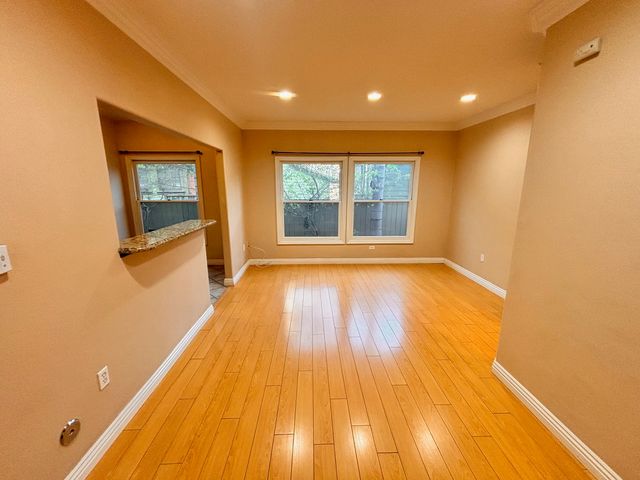 225 N  Avenue 52 #9, Los Angeles, CA 90042