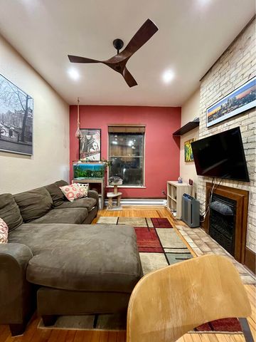 605 S  9th St #3, Minneapolis, MN 55404