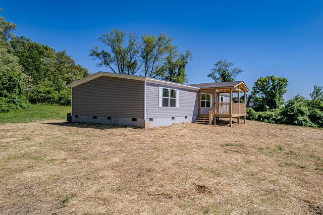 224 County Road 323, Sweetwater, TN 37874