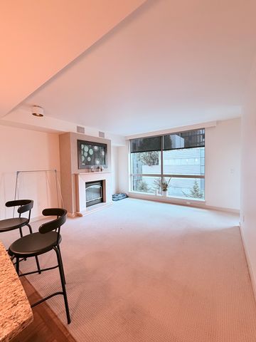 10650 NE 9th Pl #721, Bellevue, WA 98004