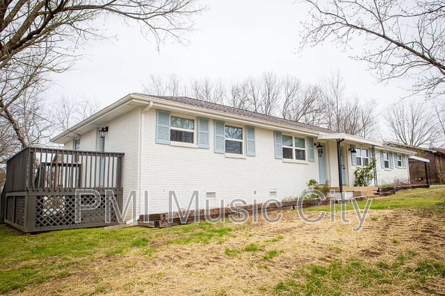 501A Fedders Dr, Madison, TN 37115