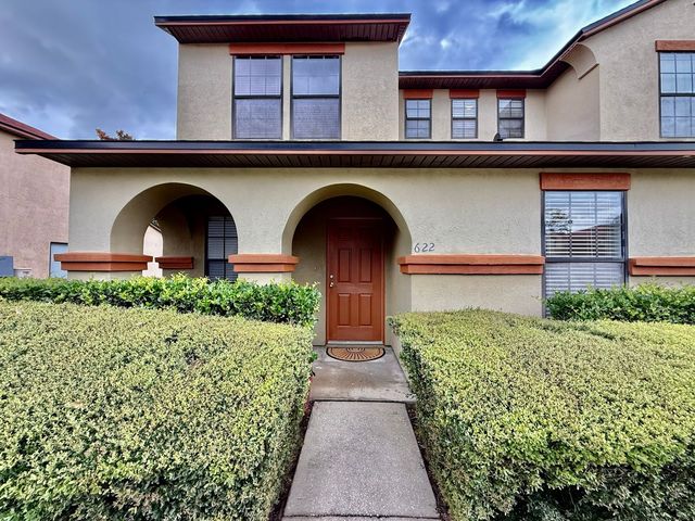 622 Briar Way Ln, Saint Johns, FL 32259