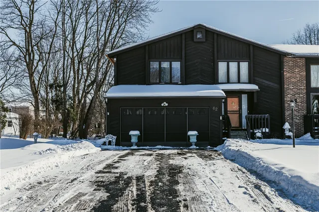 62 Delemere Blvd, Fairport, NY 14450