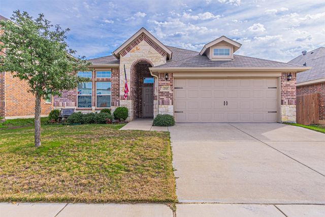 2545 Old Buck Dr, Weatherford, TX 76087