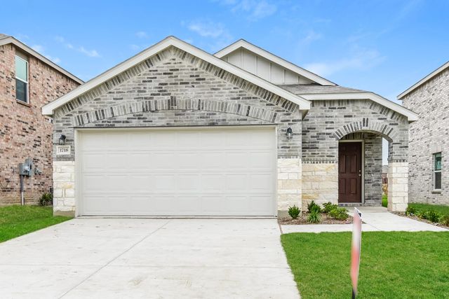 1718 Palo Blanco Dr, Forney, TX 75126