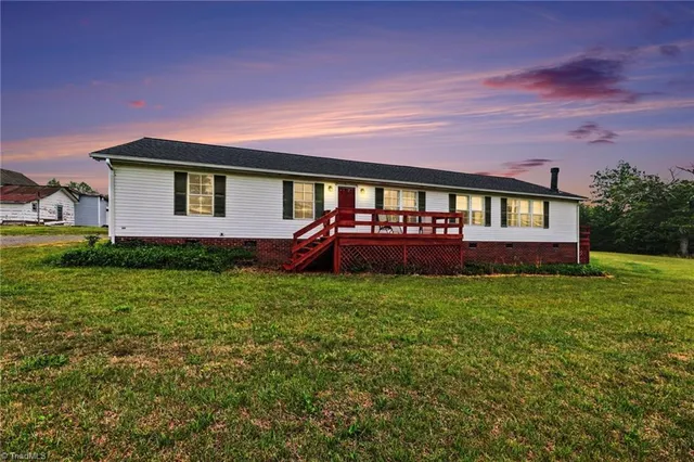 1369 Brims Grove Rd, Pinnacle, NC 27043