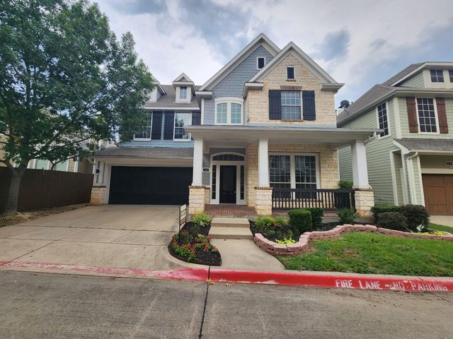 2410 Grizzly Run Ln, Euless, TX 76039