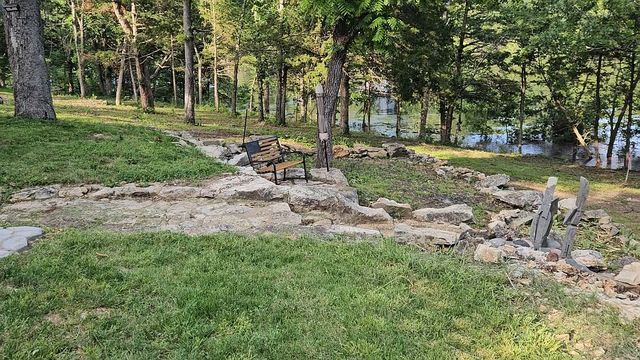 398 Mill Bridge Trwy, Lampe, MO 65681