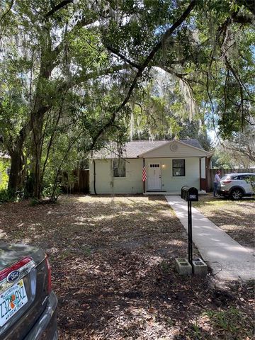825 NW 19th Ave, Gainesville, FL 32609