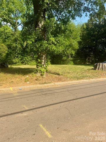 3023 Reid Ave, Charlotte, NC 28208