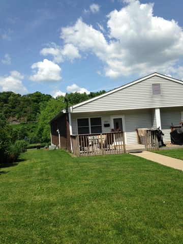 2729 Kingston Dr, Natrona Heights, PA 15065
