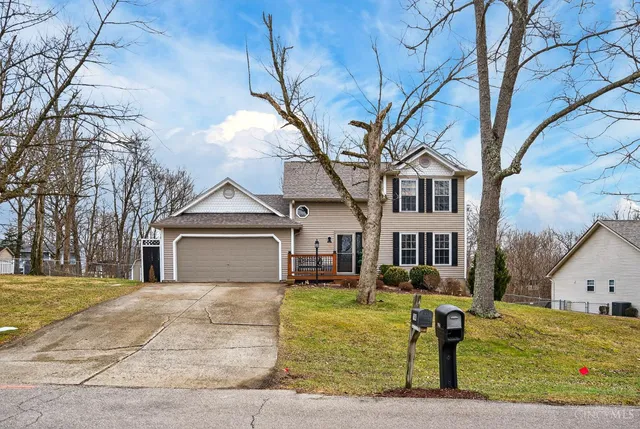 1193 Skyview Cir, Lawrenceburg, IN 47025