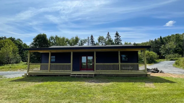 297 Main Street, Jackman, ME 04945