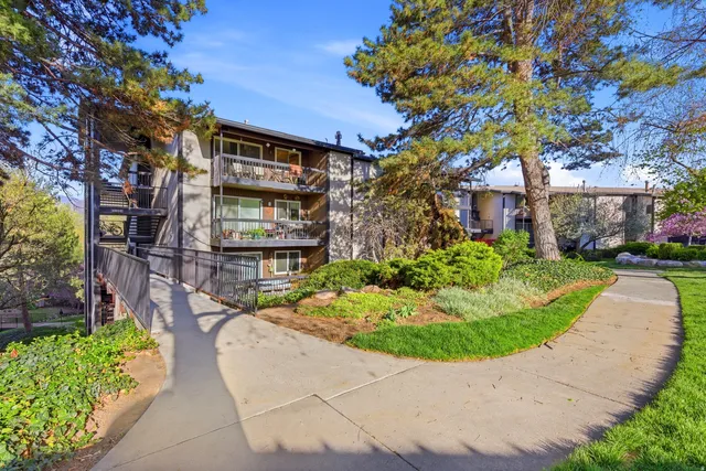 4963 S  Eastridge Ln #C-167, Salt Lake City, UT 84117